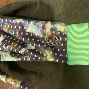 Lululemon headbands (2 pack)